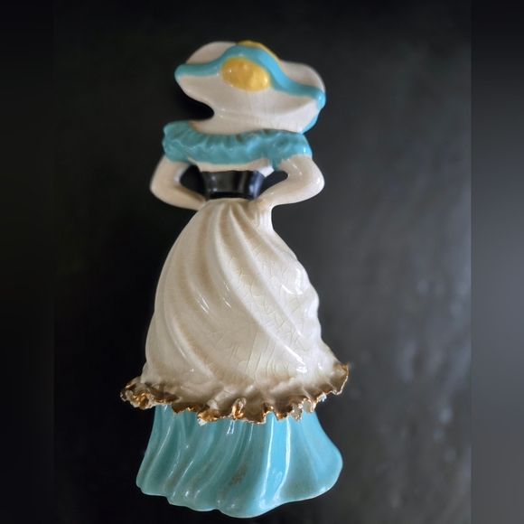 vintage 20s-30s porcelain figurine of a Spanish dancer EUC - Picture 5 of 6